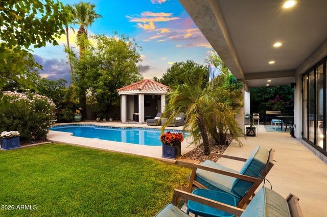 20 E LOS ARBOLES Circle, Tempe, AZ 85284