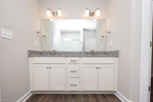 311 Station DR, Suffolk, VA 23434