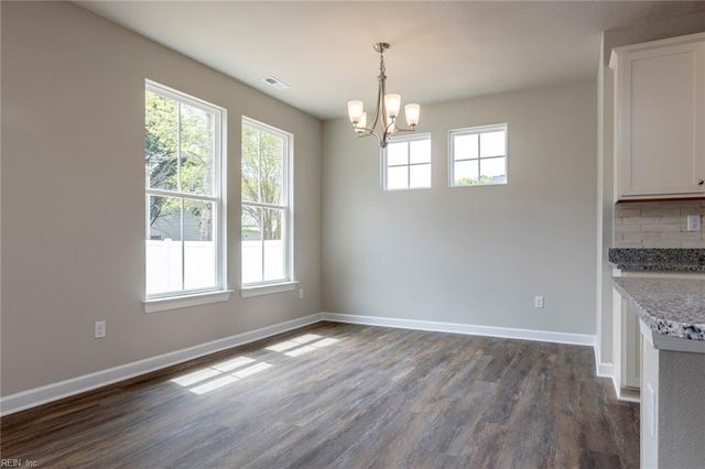 311 Station DR, Suffolk, VA 23434