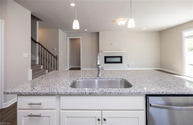 311 Station DR, Suffolk, VA 23434