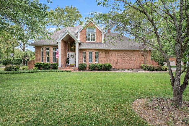 109 ALBEMARLE DRIVE, Tullahoma, TN 37388