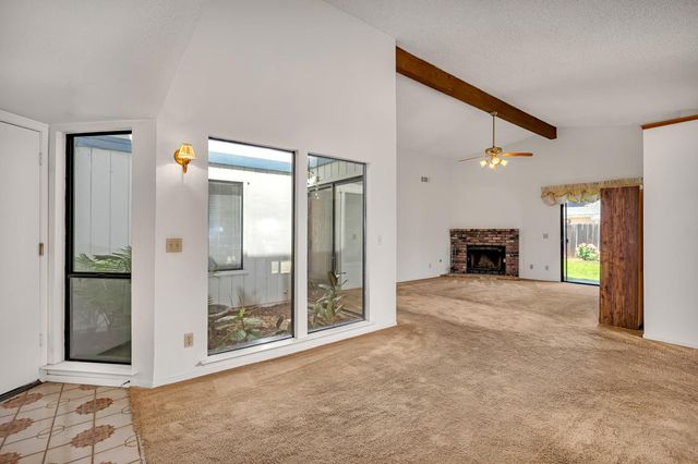367 W Teague Avenue, Fresno, CA 93711