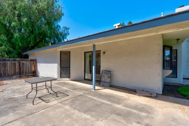 367 W Teague Avenue, Fresno, CA 93711