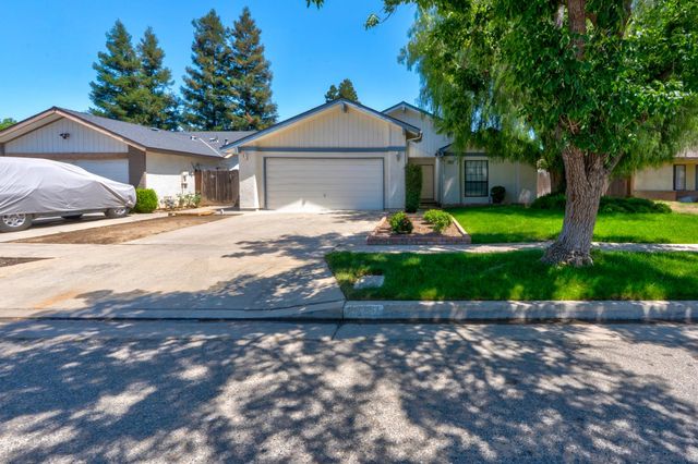 367 W Teague Avenue, Fresno, CA 93711
