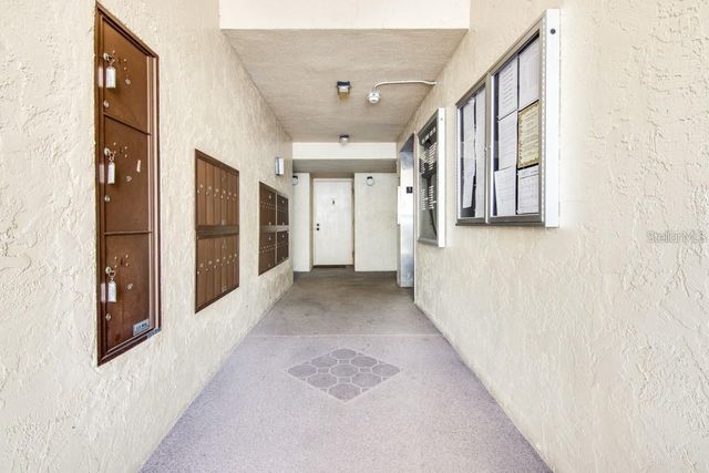 2615 COVE CAY DRIVE 205, Clearwater, FL 33760