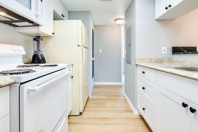 2615 COVE CAY DRIVE 205, Clearwater, FL 33760