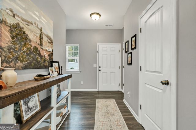 122 Bristol Lane, Calhoun, GA 30701