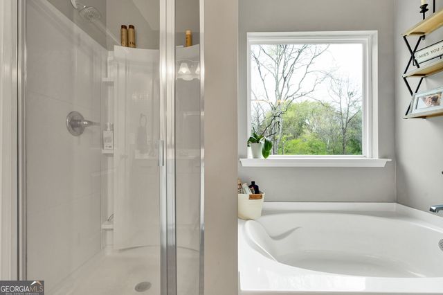 122 Bristol Lane, Calhoun, GA 30701