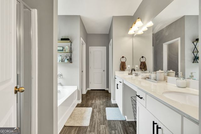 122 Bristol Lane, Calhoun, GA 30701