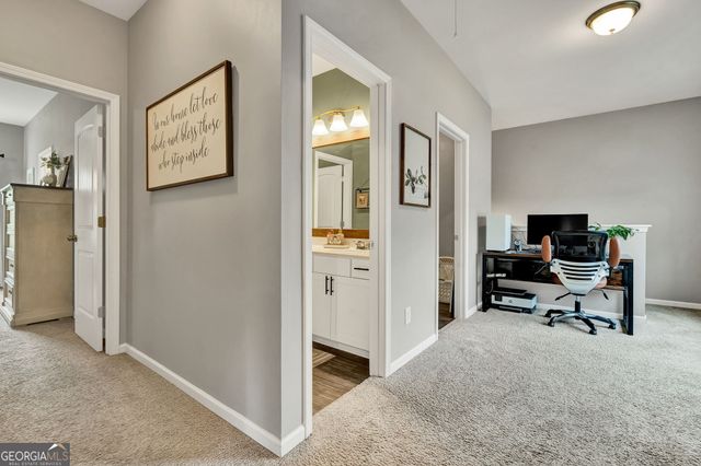 122 Bristol Lane, Calhoun, GA 30701