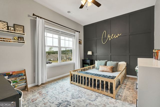 122 Bristol Lane, Calhoun, GA 30701