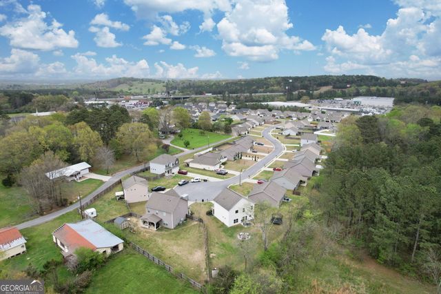 122 Bristol Lane, Calhoun, GA 30701