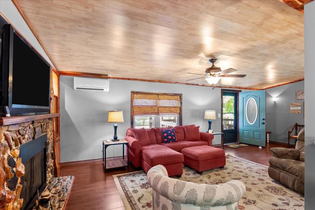 8010 Lakeside Drive, Appling, GA 30802