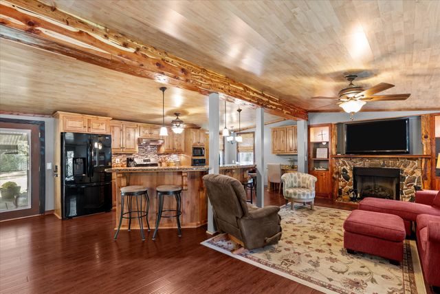 8010 Lakeside Drive, Appling, GA 30802