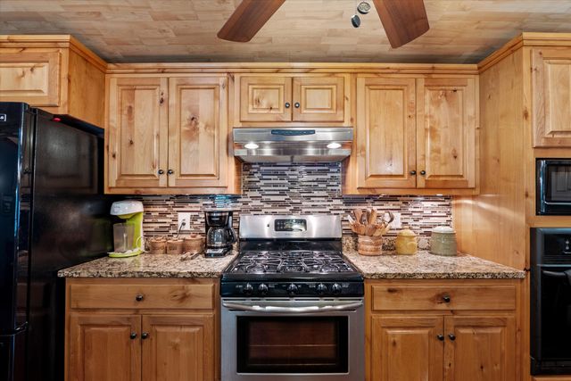 8010 Lakeside Drive, Appling, GA 30802