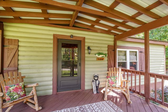 8010 Lakeside Drive, Appling, GA 30802