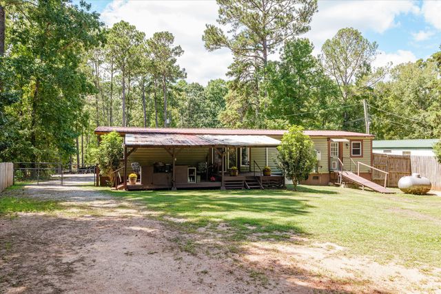 8010 Lakeside Drive, Appling, GA 30802