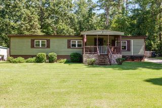 8010 Lakeside Drive, Appling, GA 30802