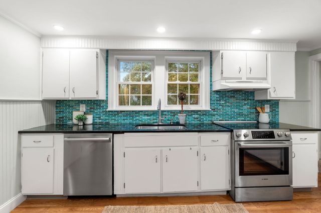 25 Chipman Road, Beverly, MA 01915