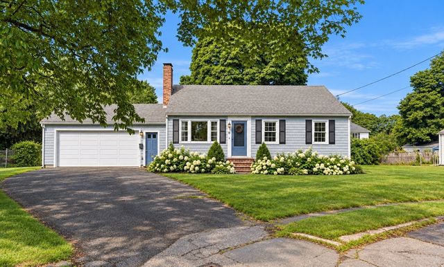 25 Chipman Road, Beverly, MA 01915
