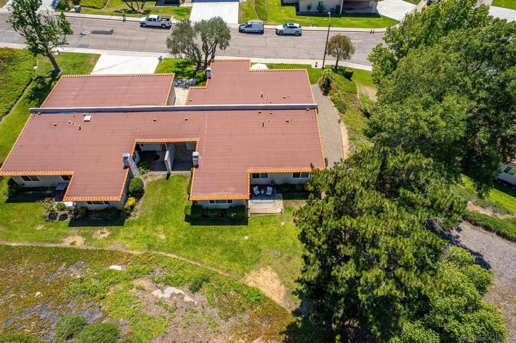 Image 47 of property listing at 16657 Roca Dr, San Diego, CA 92128