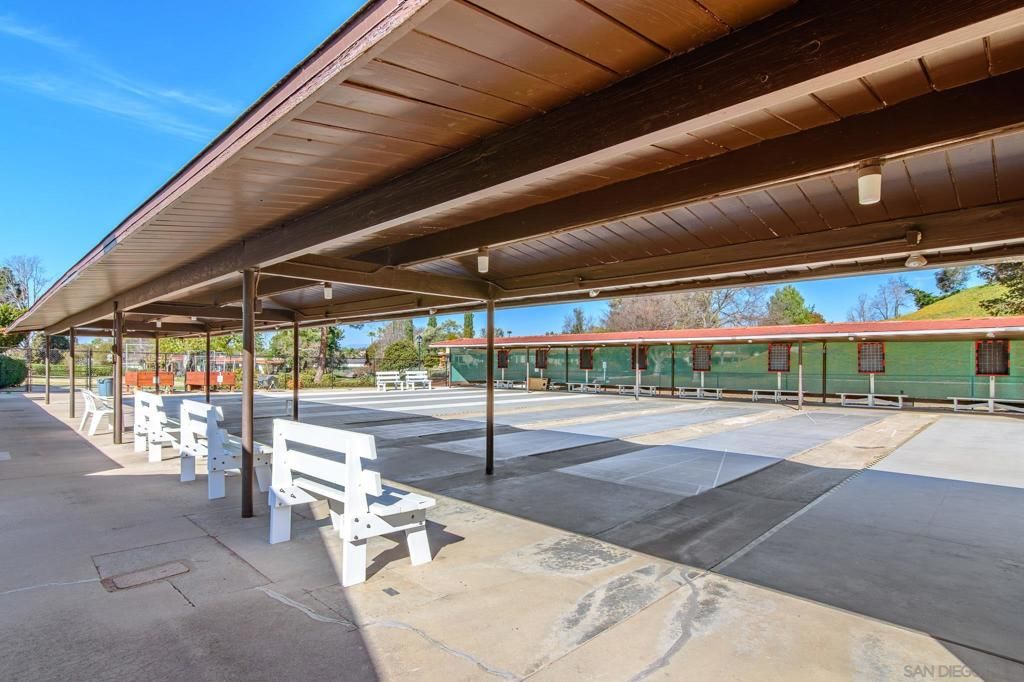 Image 54 of property listing at 16657 Roca Dr, San Diego, CA 92128