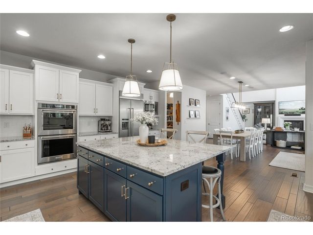 802 Braesheather Pl, Highlands Ranch, CO 80126