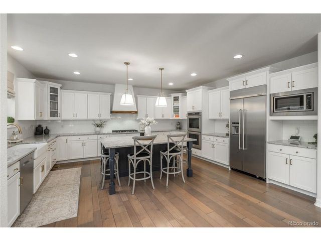 802 Braesheather Pl, Highlands Ranch, CO 80126