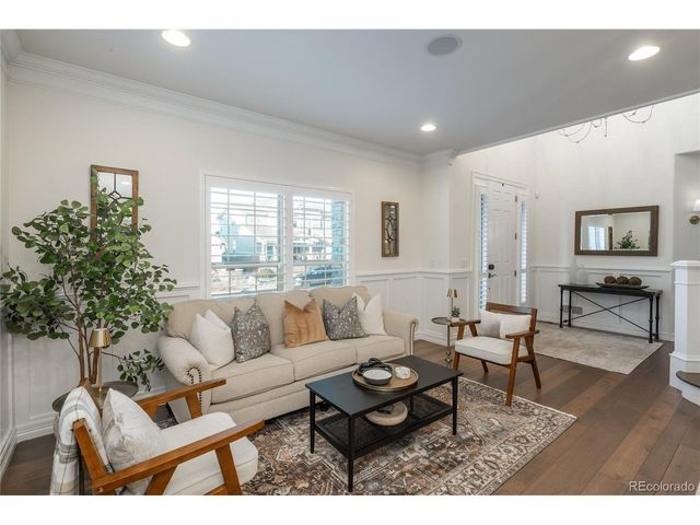 802 Braesheather Pl, Highlands Ranch, CO 80126