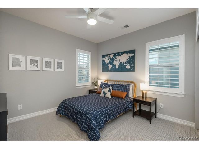 802 Braesheather Pl, Highlands Ranch, CO 80126