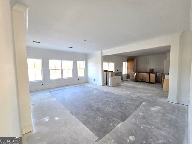 208 Cypress Lake Drive, Bloomingdale, GA 31302