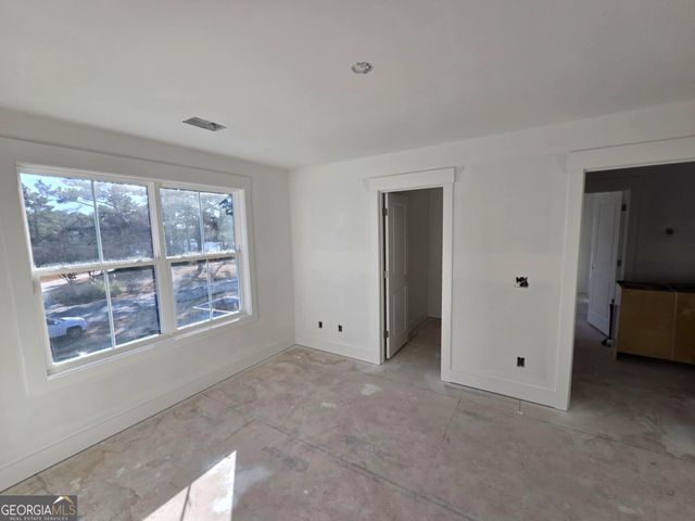 208 Cypress Lake Drive, Bloomingdale, GA 31302