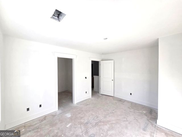 208 Cypress Lake Drive, Bloomingdale, GA 31302