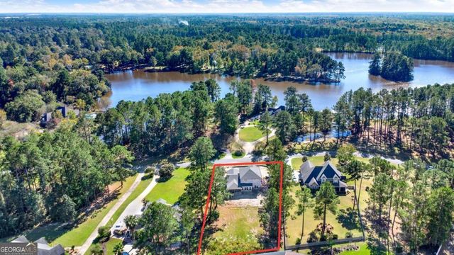 208 Cypress Lake Drive, Bloomingdale, GA 31302