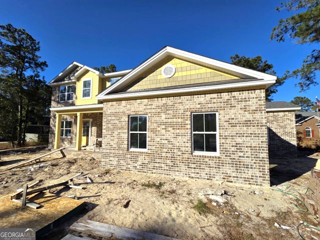 208 Cypress Lake Drive, Bloomingdale, GA 31302