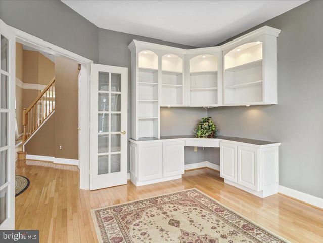 2601 MILL RACE RD, Frederick, MD 21701