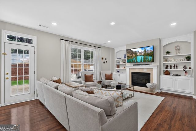 323 Revolution Drive, Peachtree City, GA 30269