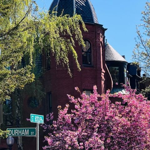 40 Saint Botolph Street 22, Boston, MA 02116