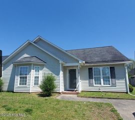 3505 Palmetto Drive, Greenville, NC 27834