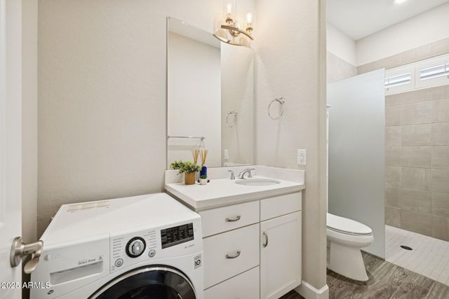 2630 E LOVEBIRD Lane, Gilbert, AZ 85297