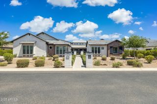 2630 E LOVEBIRD Lane, Gilbert, AZ 85297