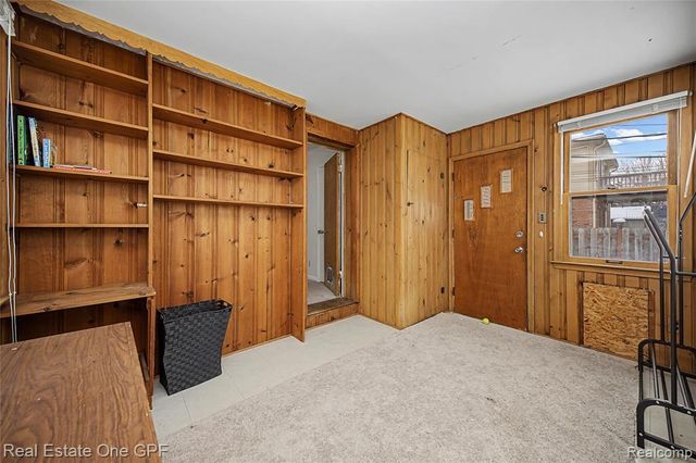 506 W 12 Mile Road, Royal Oak, MI 48073