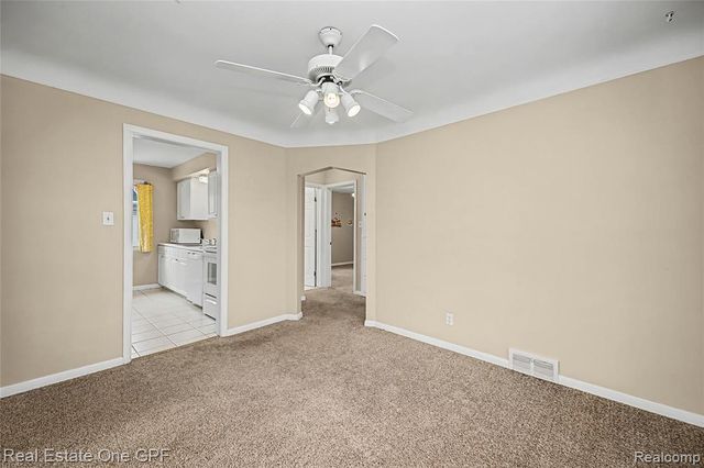 506 W 12 Mile Road, Royal Oak, MI 48073