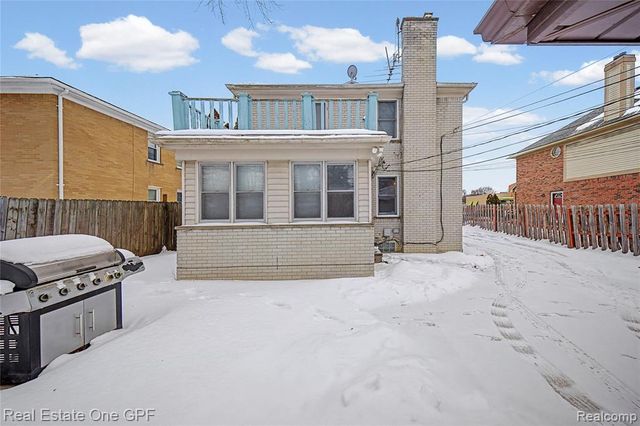 506 W 12 Mile Road, Royal Oak, MI 48073