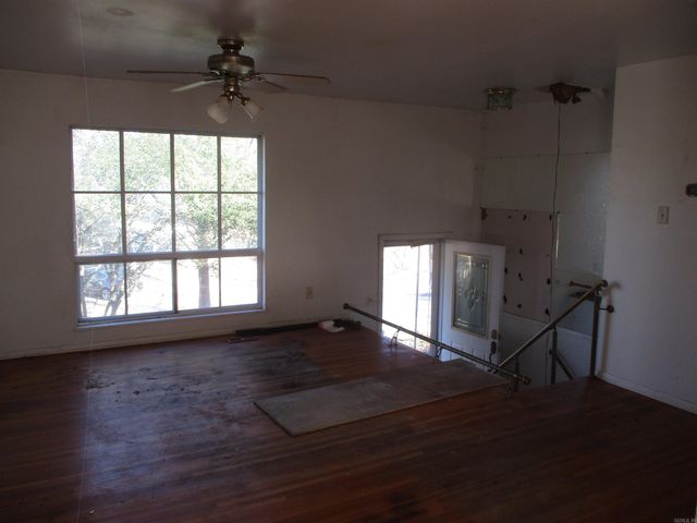 57 White Oak Lane, Little Rock, AR 72227