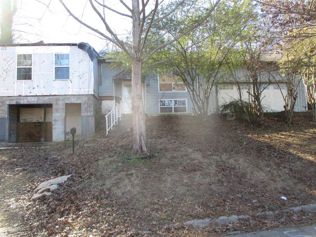 57 White Oak Lane, Little Rock, AR 72227