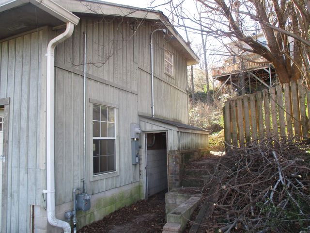 57 White Oak Lane, Little Rock, AR 72227