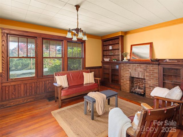 257 Church Street, Waynesville, NC 28786