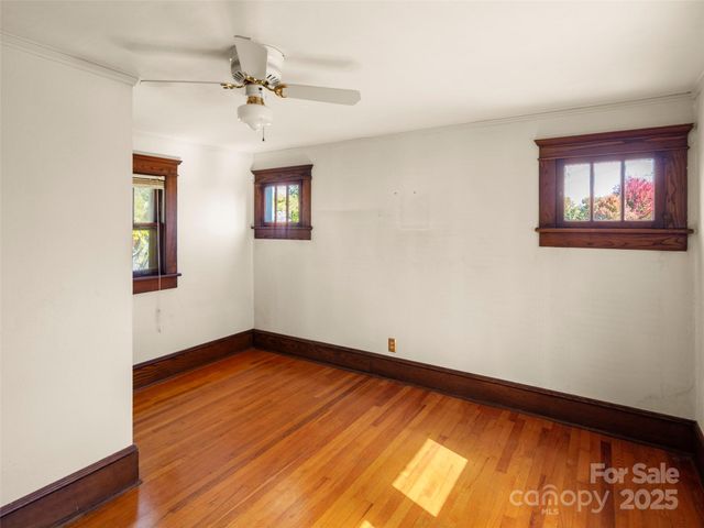 257 Church Street, Waynesville, NC 28786