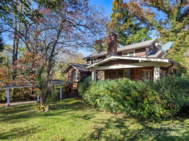 257 Church Street, Waynesville, NC 28786